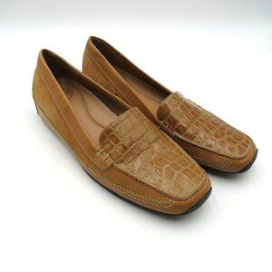 Nuture Shoes Womens  Size 9 Driving Loafer Tan Crocodile Embossed Leather New